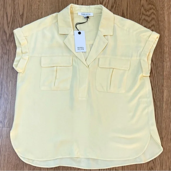 Rose & Olive Pale Yellow Camp-Collar Short Sleeve Blouse - Picture 5 of 7